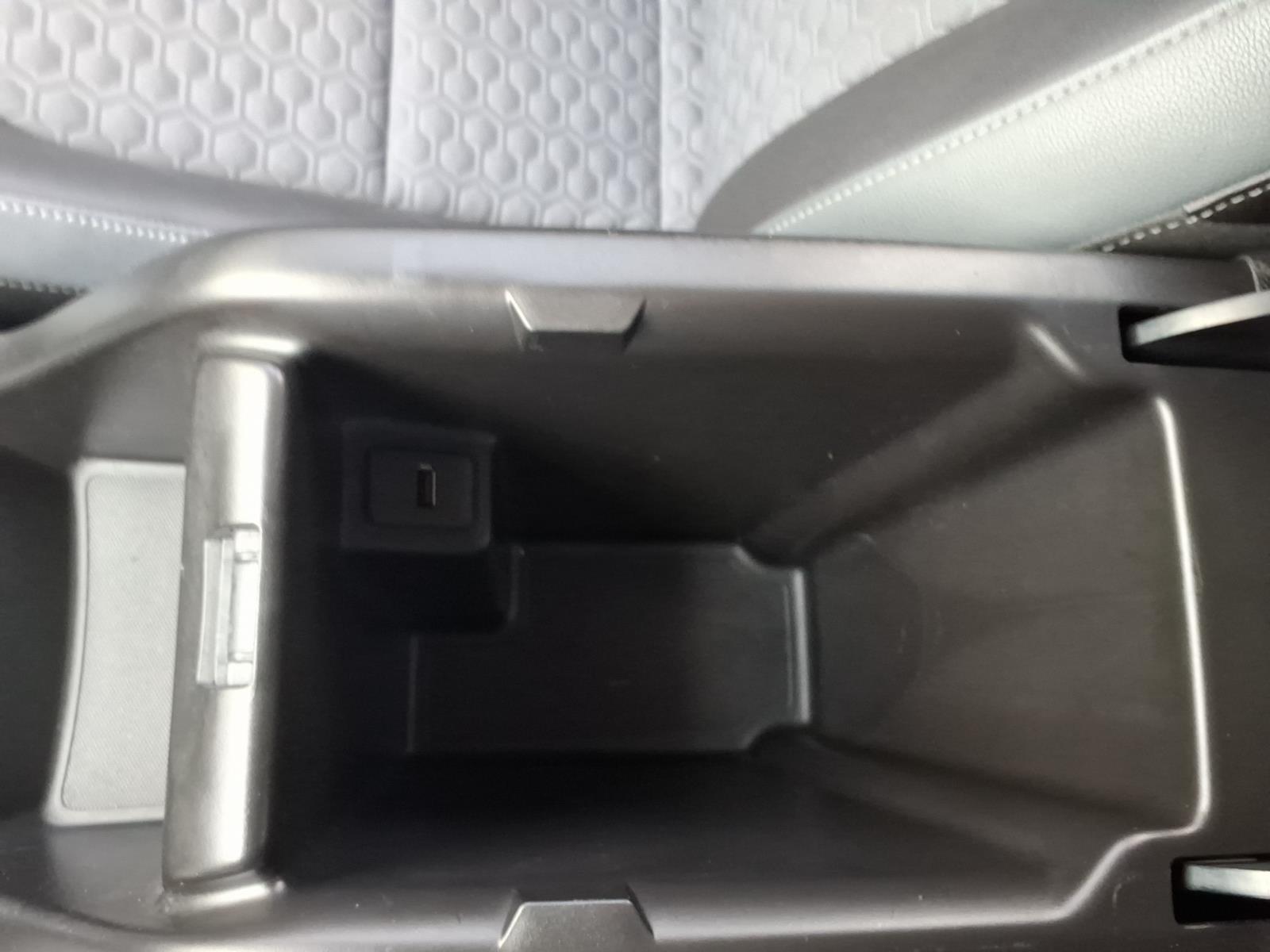 2015 Chevrolet Colorado photo 26 of 27