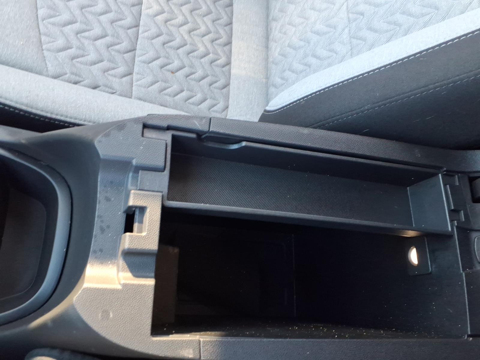 2022 Chevrolet Equinox photo 27 of 28