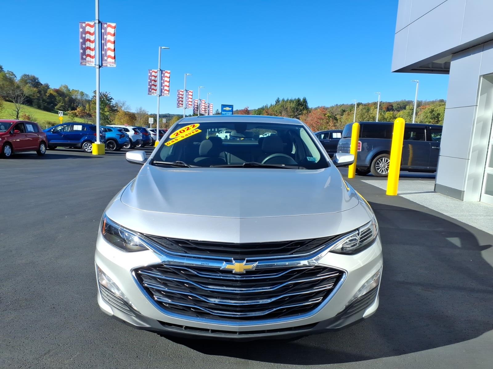 2022 Chevrolet Malibu photo 3 of 28