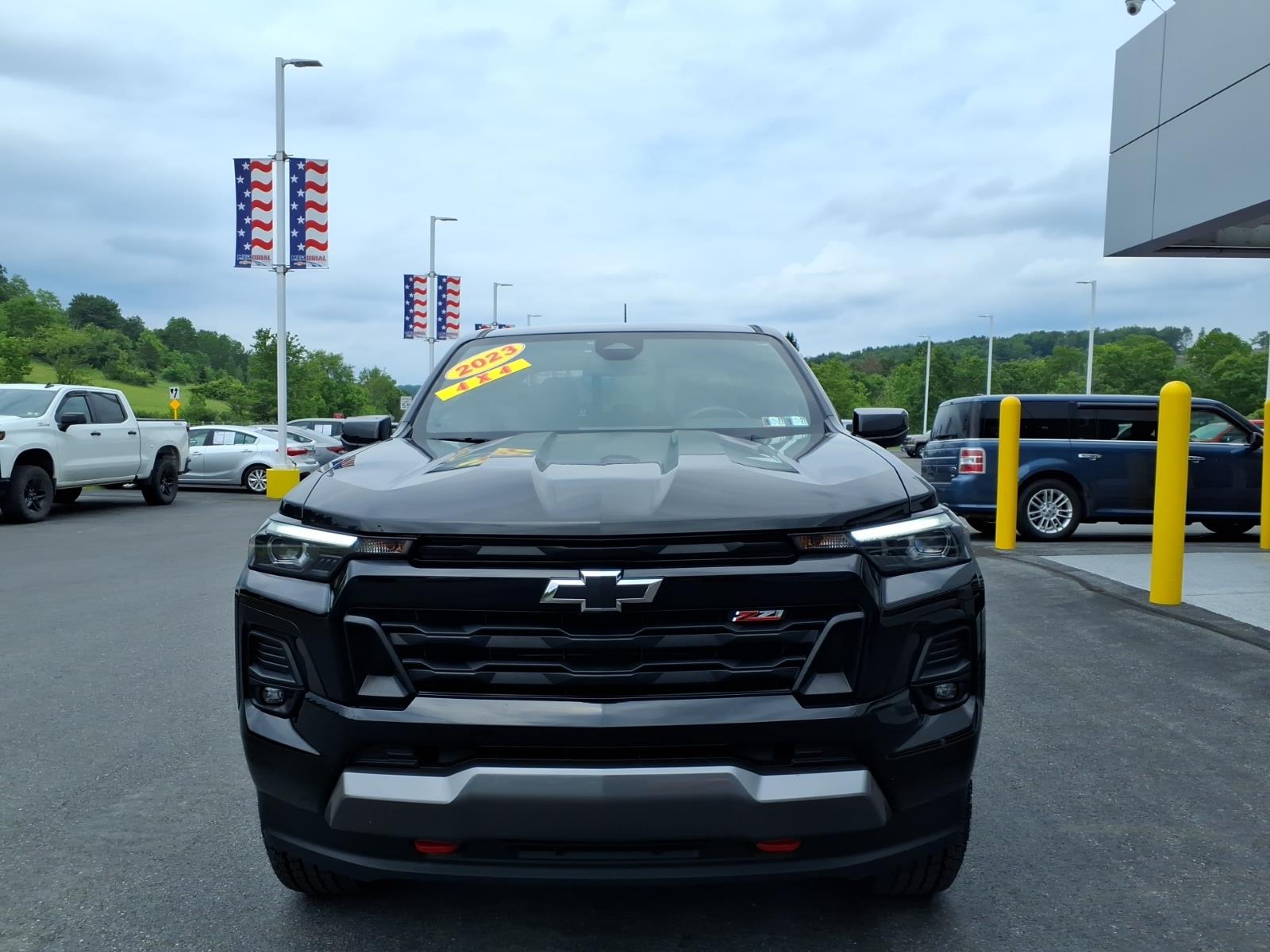 2023 Chevrolet Colorado Z71 Black at Team Chevrolet Buick GMC
