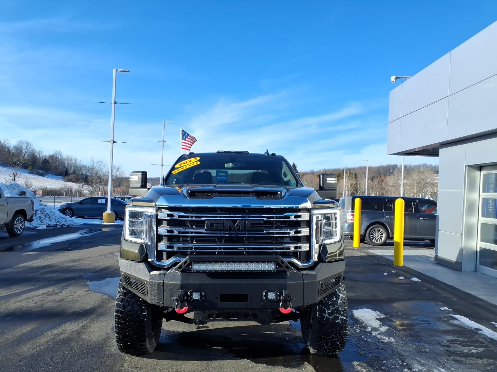 2023 GMC Sierra 2500HD SLE - 2