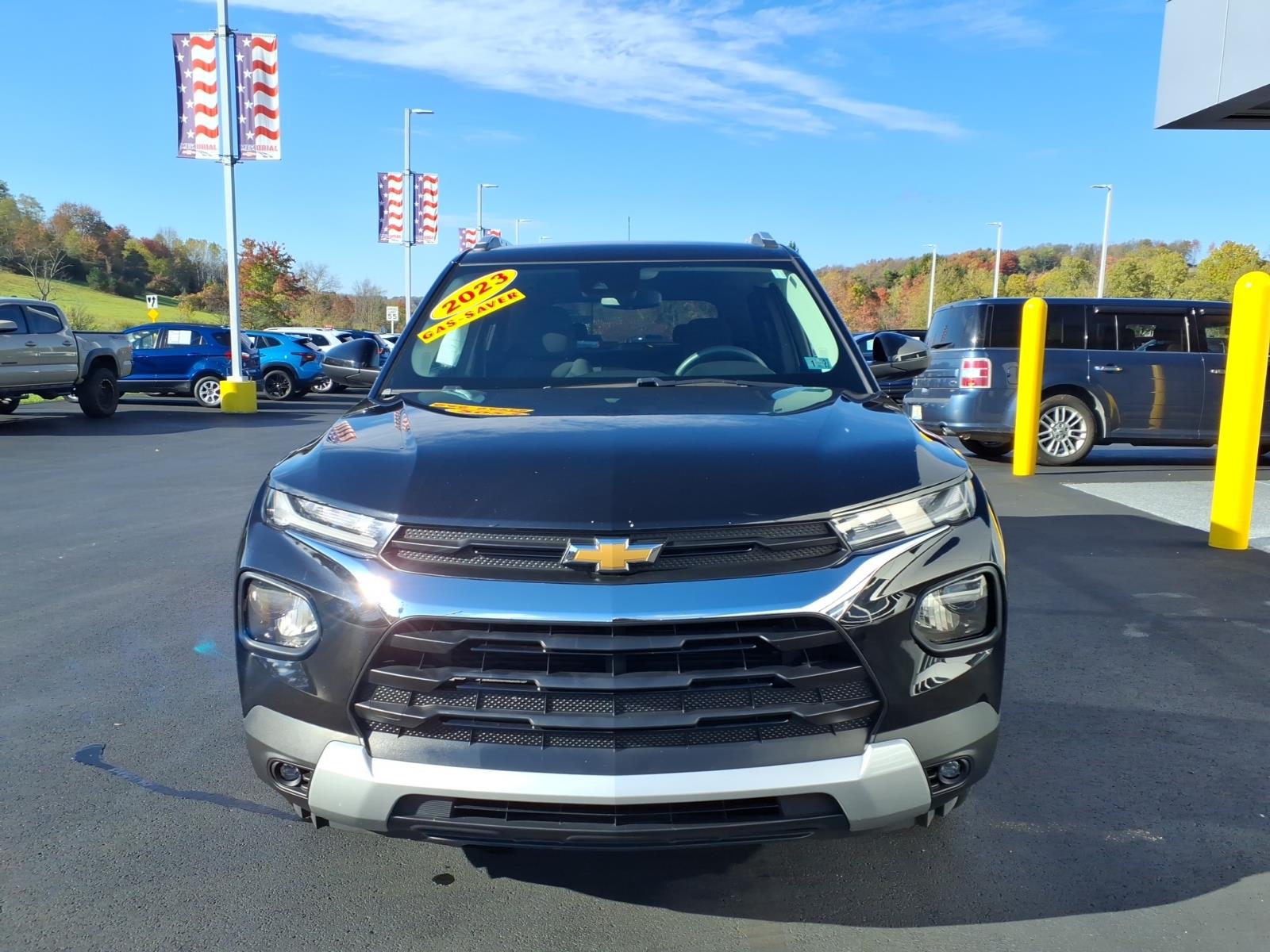 2023 Chevrolet Trailblazer photo 3 of 26