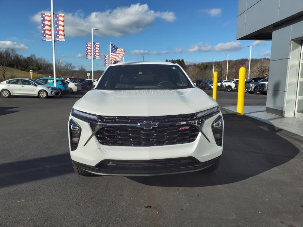 2025 Chevrolet Trax RS Summit White at Team Chevrolet Buick GMC