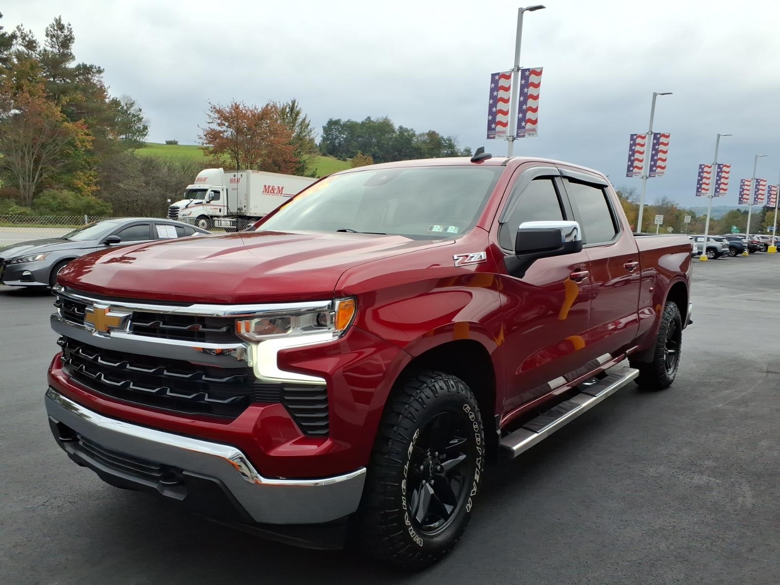 2022 Chevrolet Silverado 1500 photo 4 of 25