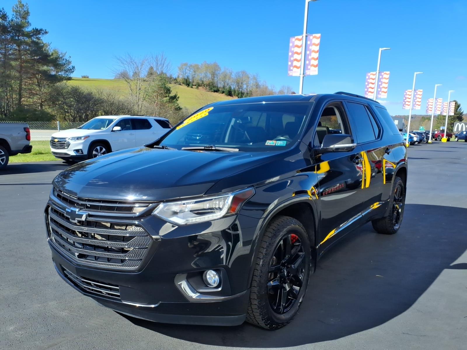2020 Chevrolet Traverse photo 4 of 29