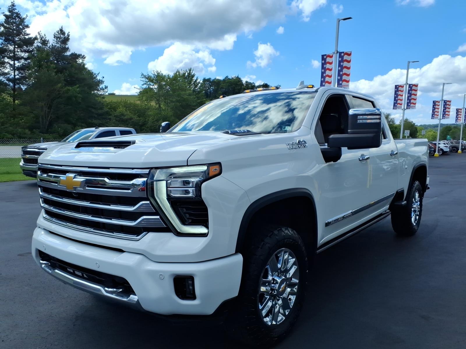2024 Chevrolet Silverado 2500HD photo 4 of 29