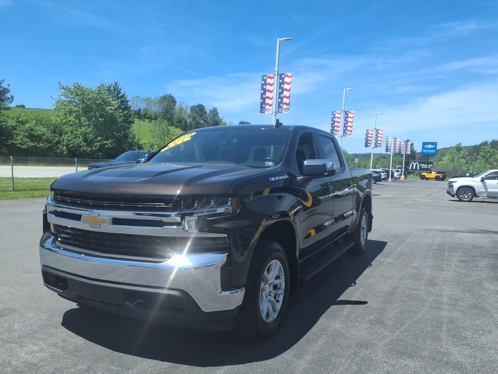 2020 Chevrolet Silverado 1500 LT Light Autumnwood Metallic at Team Chevrolet Buick GMC