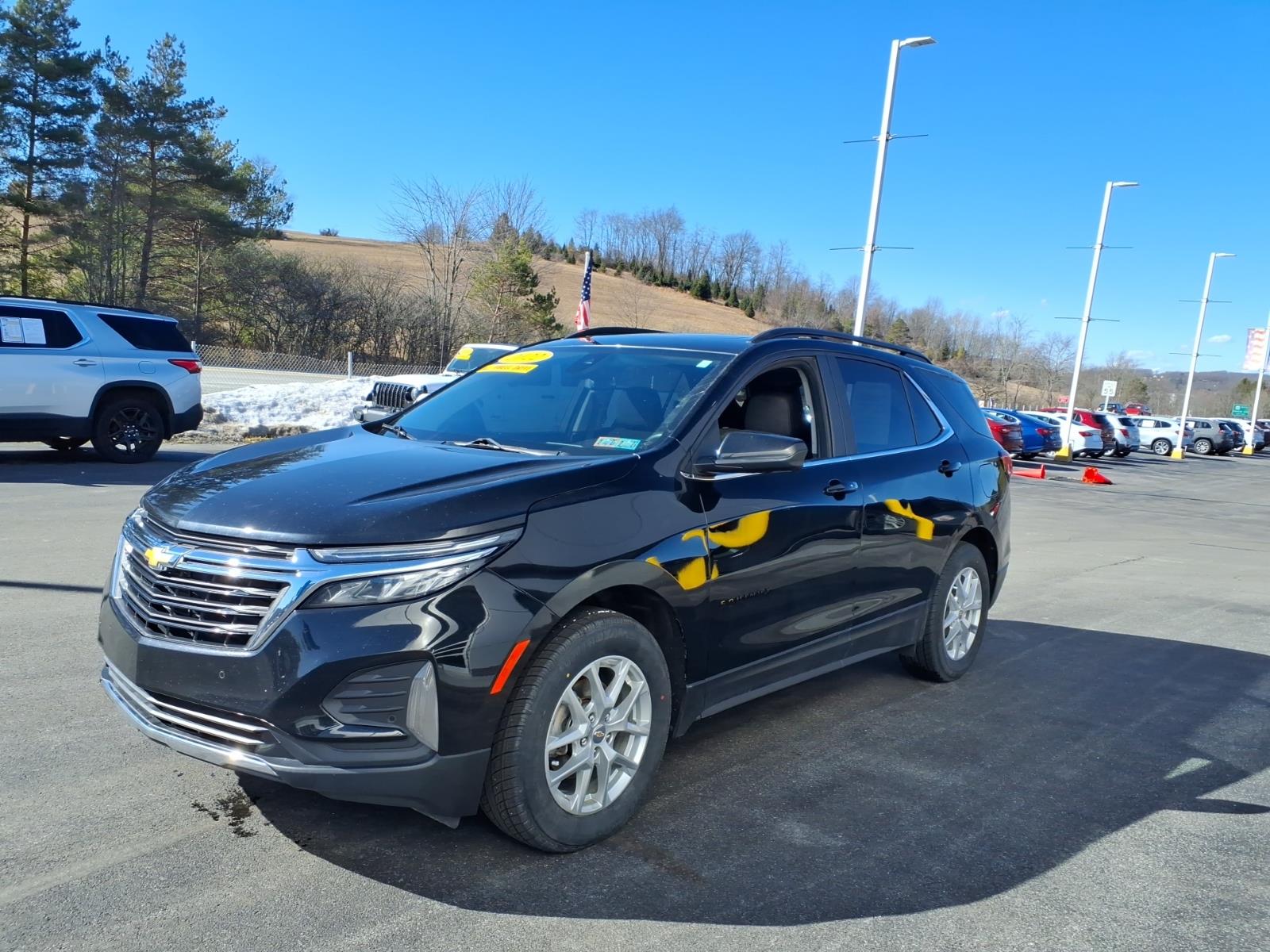 2022 Chevrolet Equinox LT - 3
