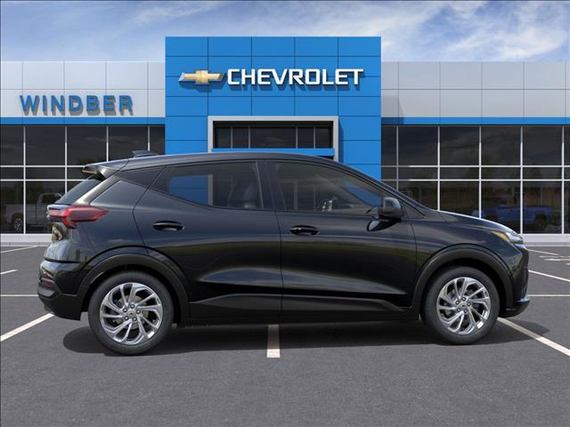 2027 Chevrolet Bolt LT - 4