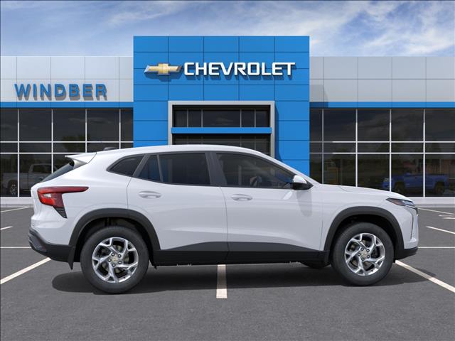 2026 Chevrolet Trax LS - 4