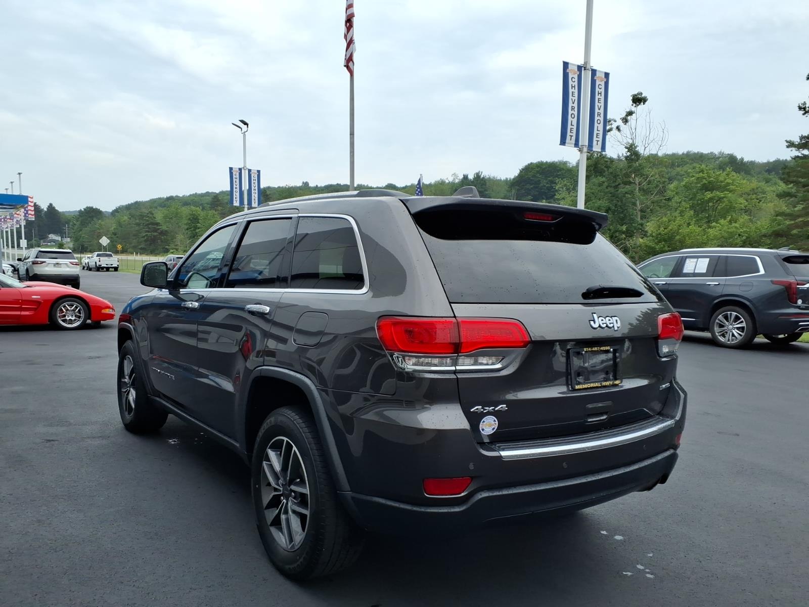 2019 Jeep Grand Cherokee Limited Billet Silver Metallic Clear Coat at Team Chevrolet Buick GMC