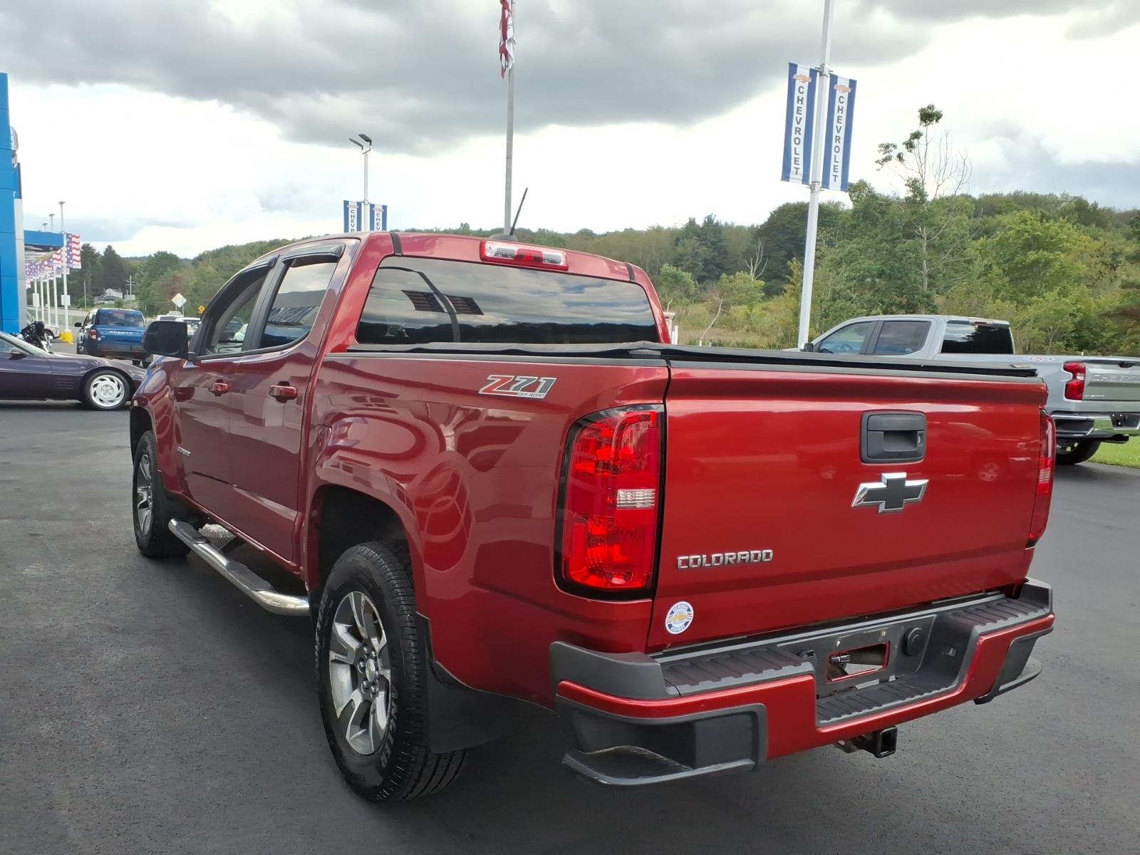 2015 Chevrolet Colorado photo 5 of 27