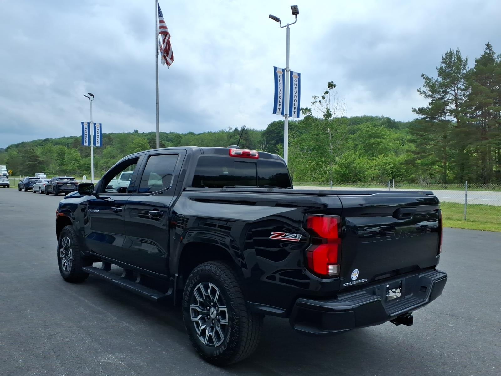 2023 Chevrolet Colorado Z71 Black at Team Chevrolet Buick GMC