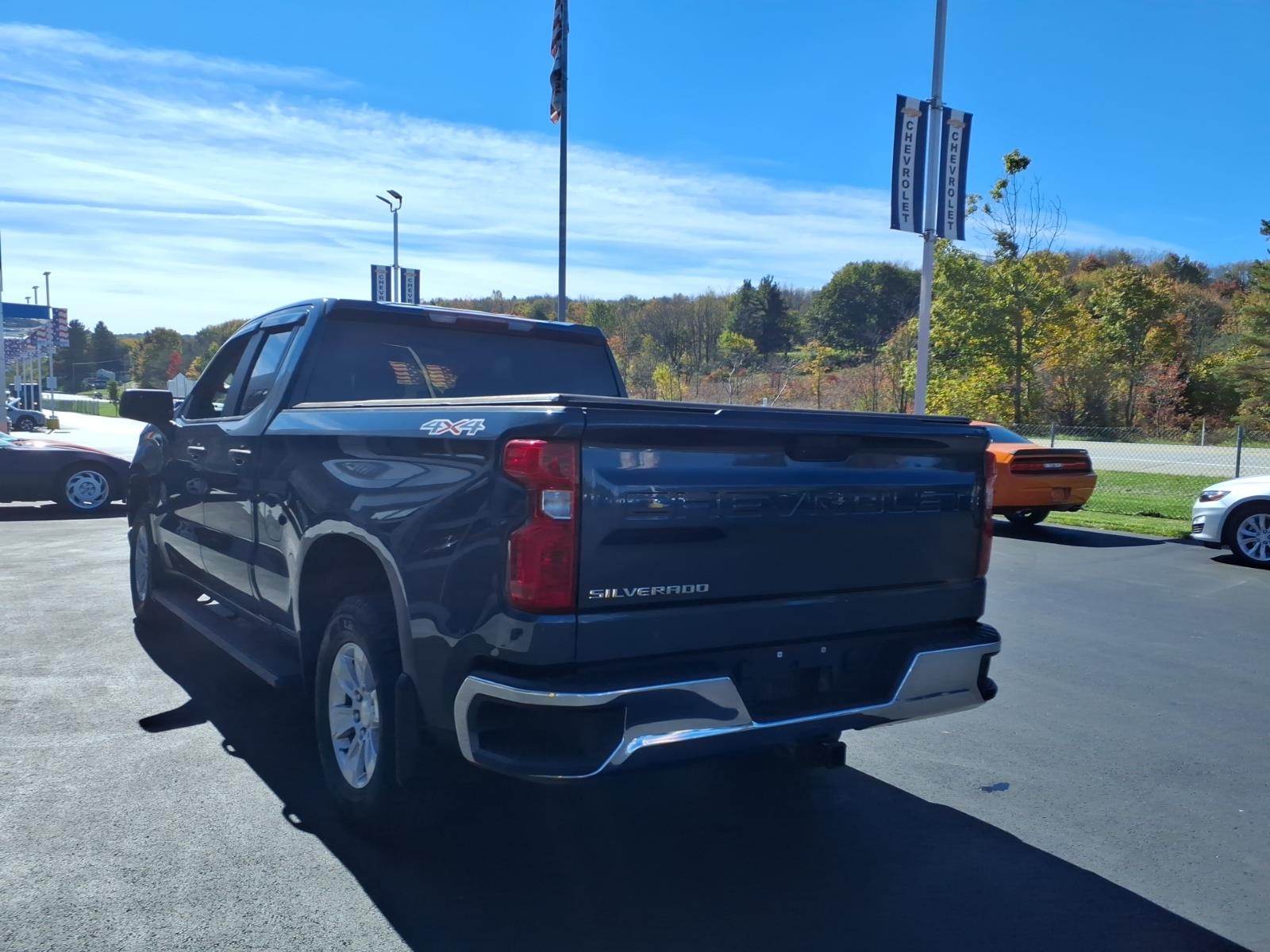 2019 Chevrolet Silverado 1500 photo 5 of 24