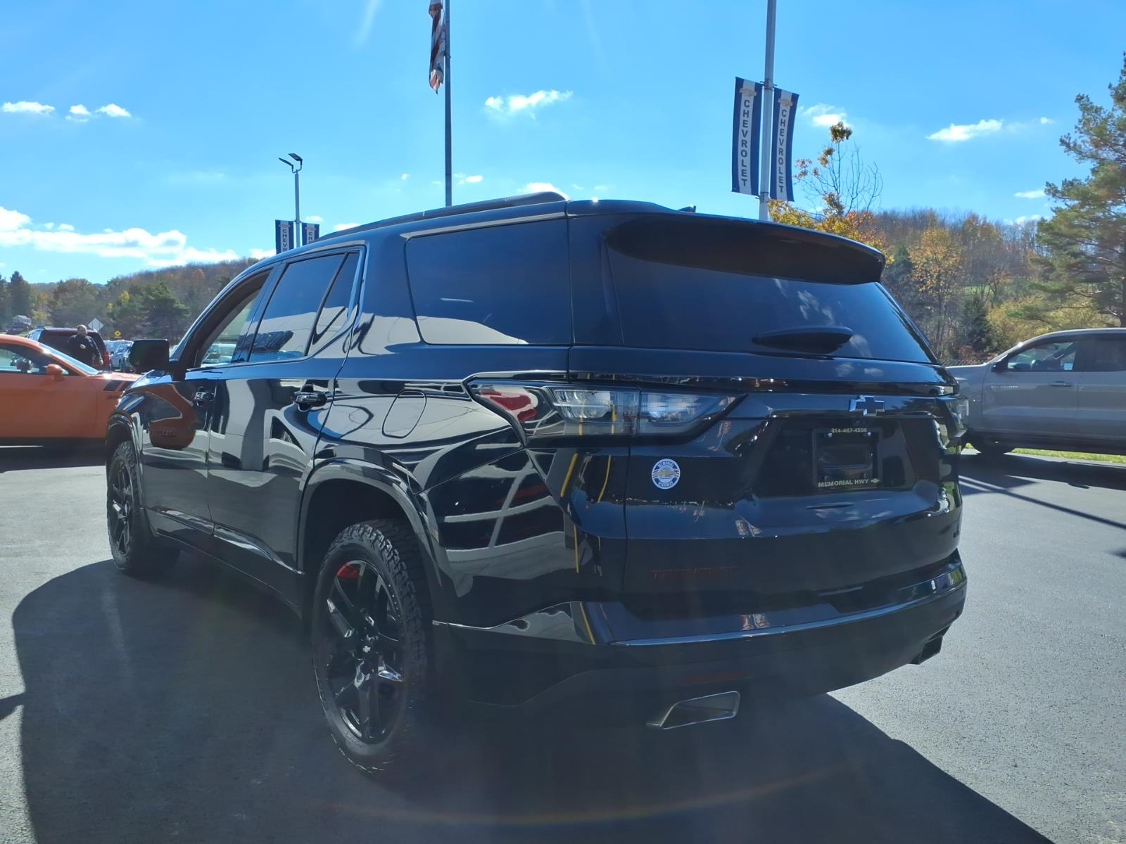 2020 Chevrolet Traverse photo 5 of 29