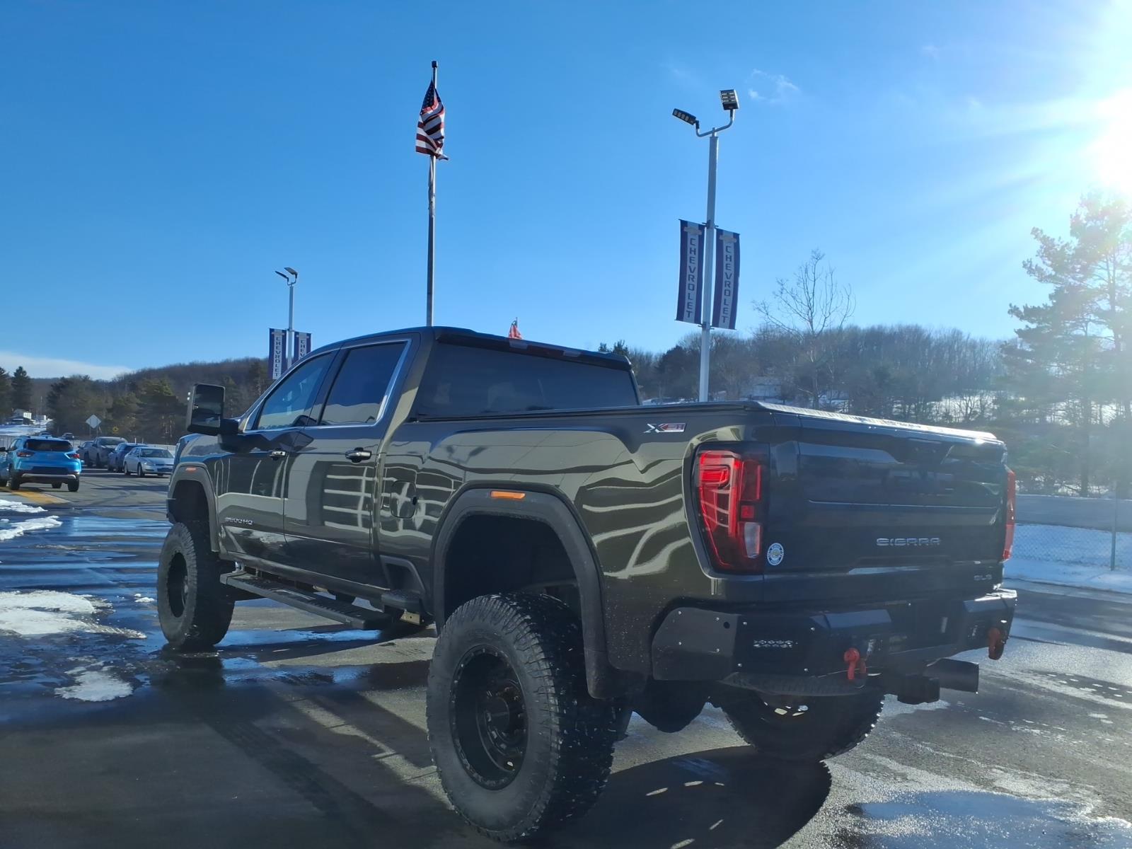 2023 GMC Sierra 2500HD SLE - 4