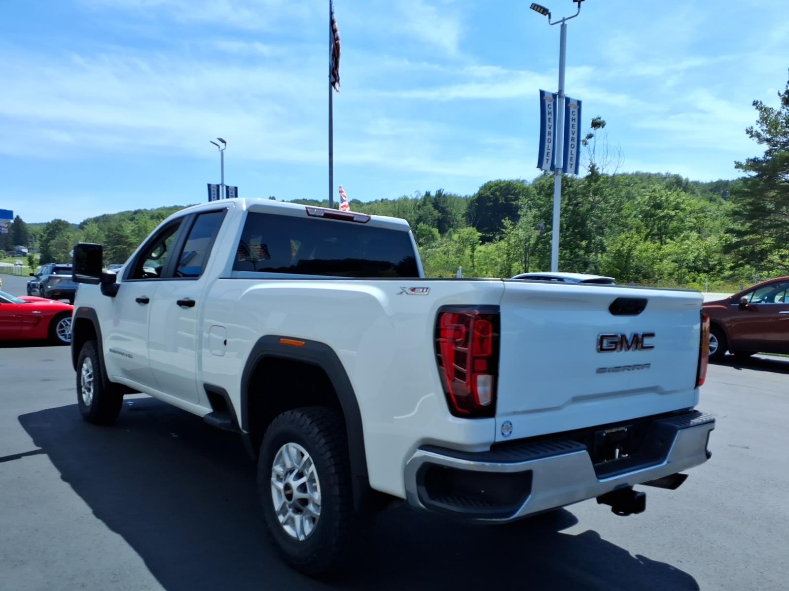 2024 GMC Sierra 2500HD Pro - 4