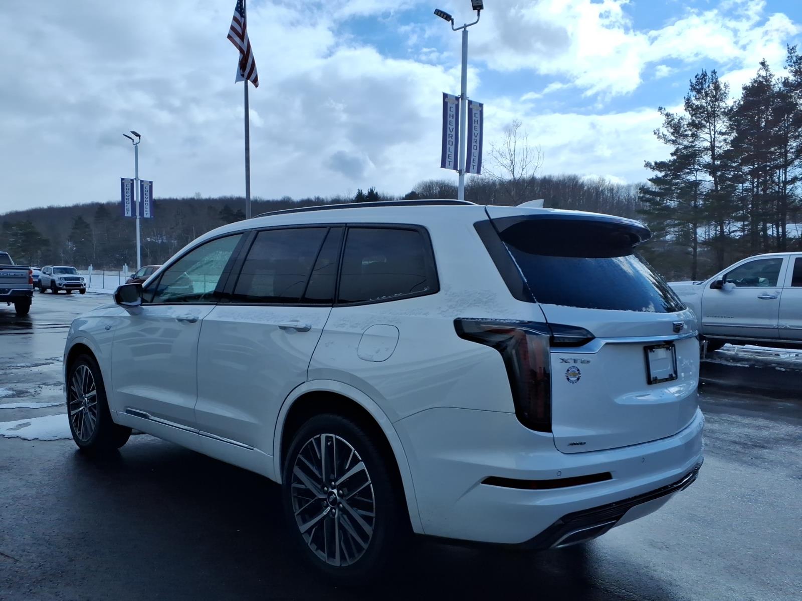 2024 Cadillac XT6 Sport - 4
