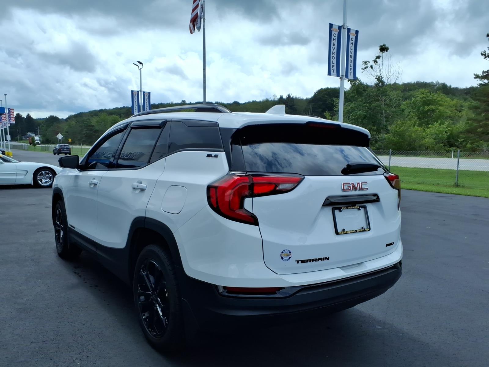2021 GMC Terrain SLE - 4