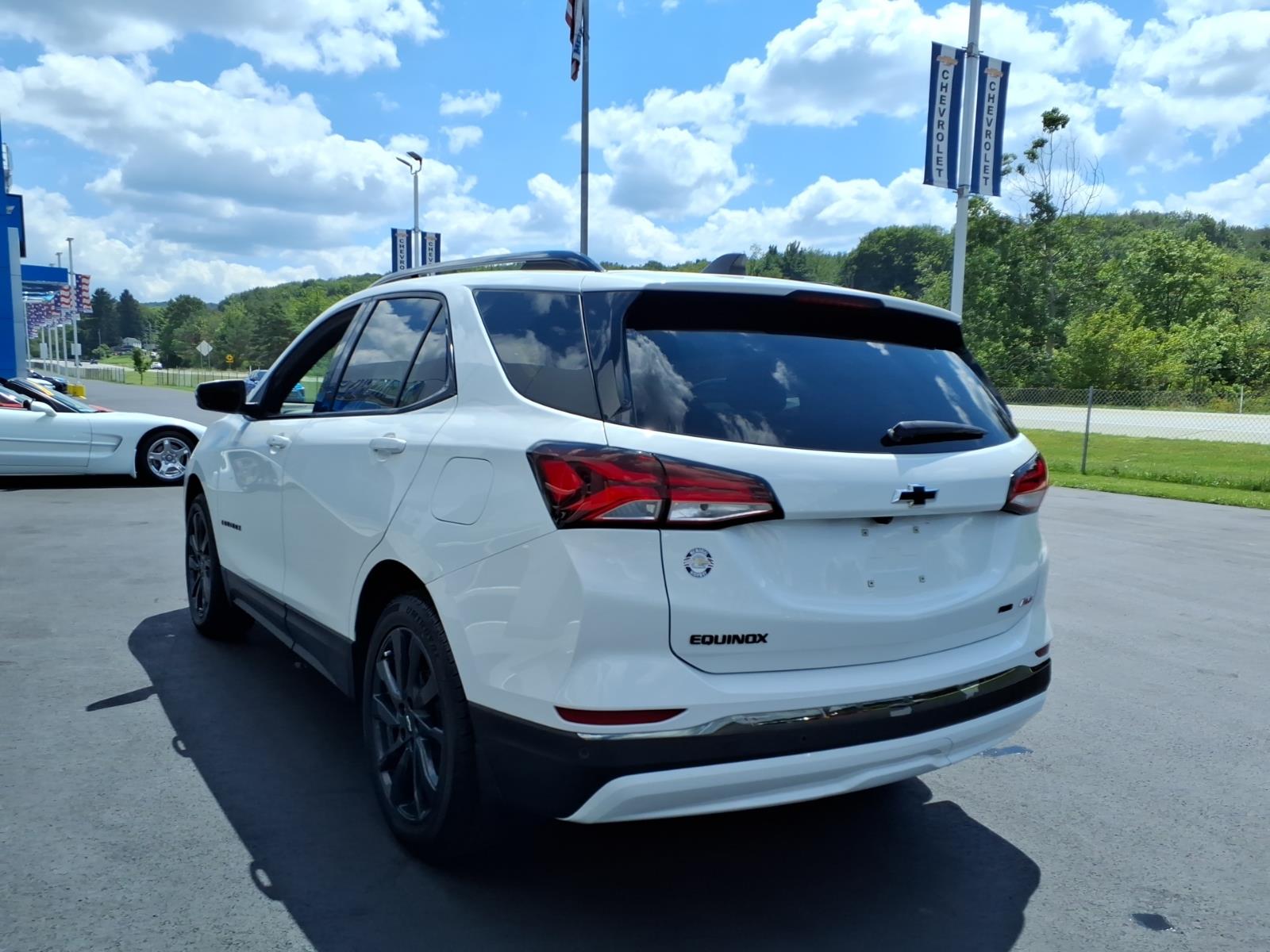 2023 Chevrolet Equinox RS White at Memorial Highway Chevrolet