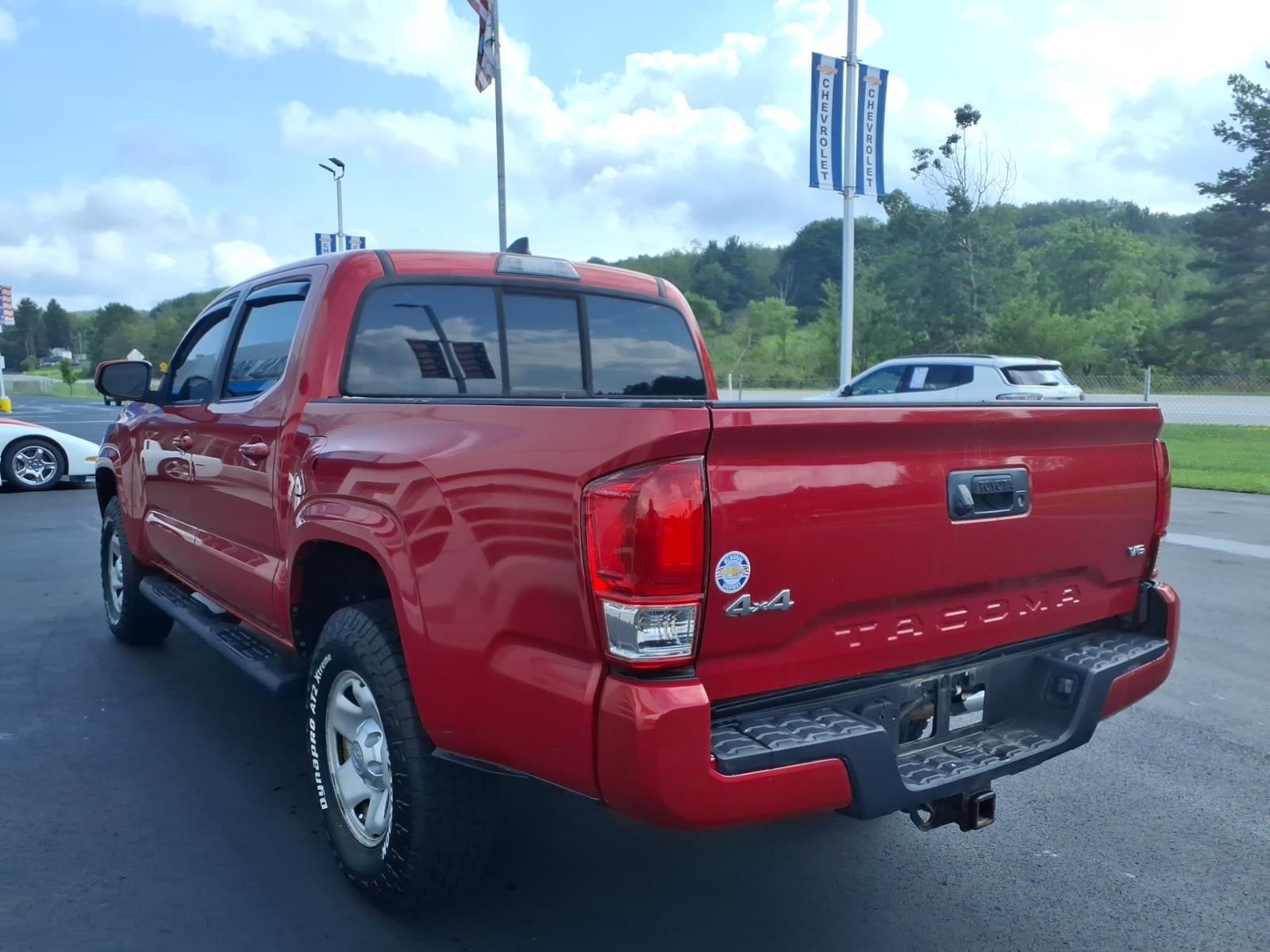 2018 Toyota Tacoma SR V6 - 4