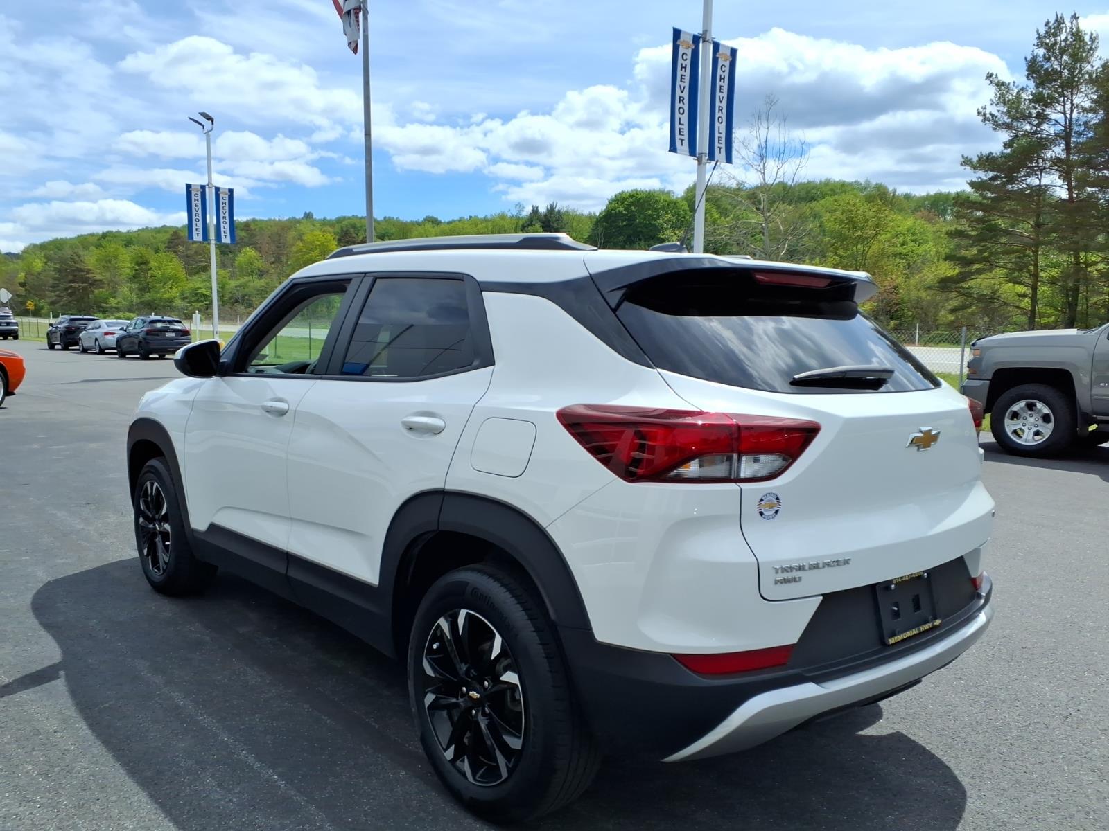 2023 Chevrolet Trailblazer LT Summit White at Delaney Chevrolet Nissan Volvo of Greensburg