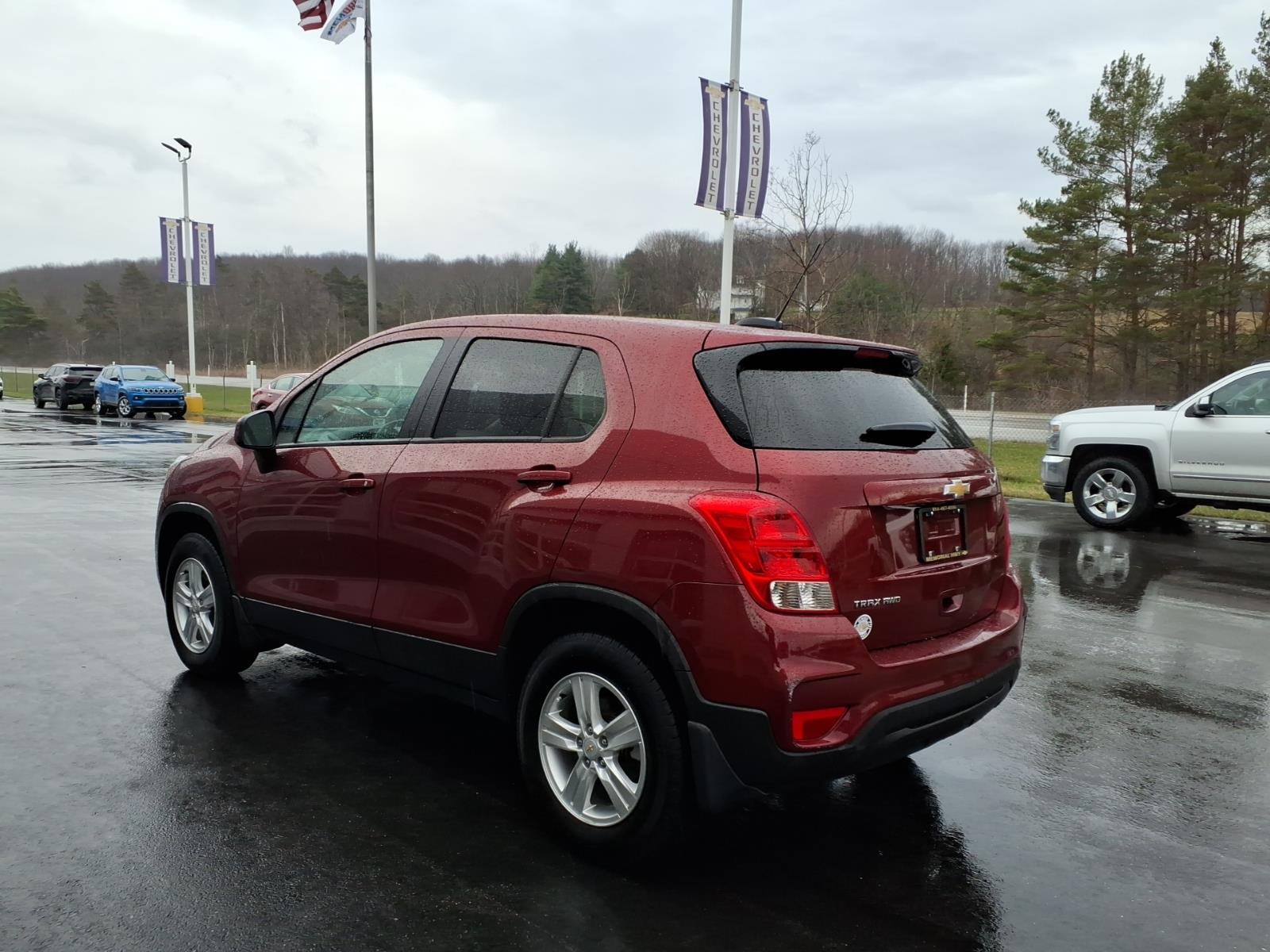 2021 Chevrolet Trax LS - 4