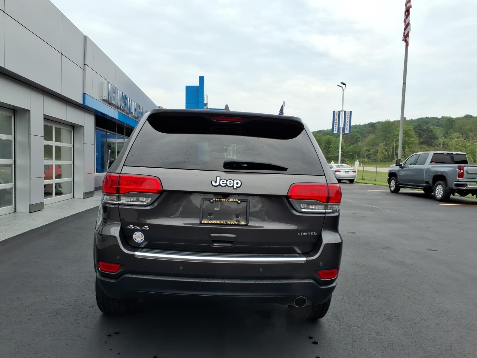 2019 Jeep Grand Cherokee Limited Billet Silver Metallic Clear Coat at Team Chevrolet Buick GMC