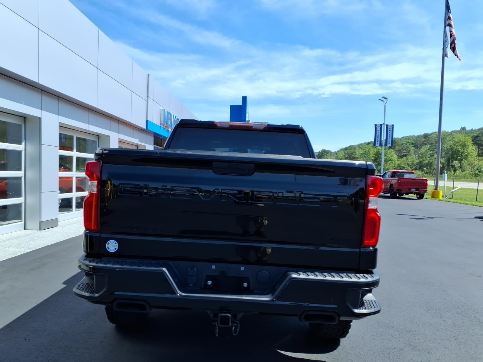 2021 Chevrolet Silverado 1500 Custom Trail Boss Black at Team Chevrolet Buick GMC
