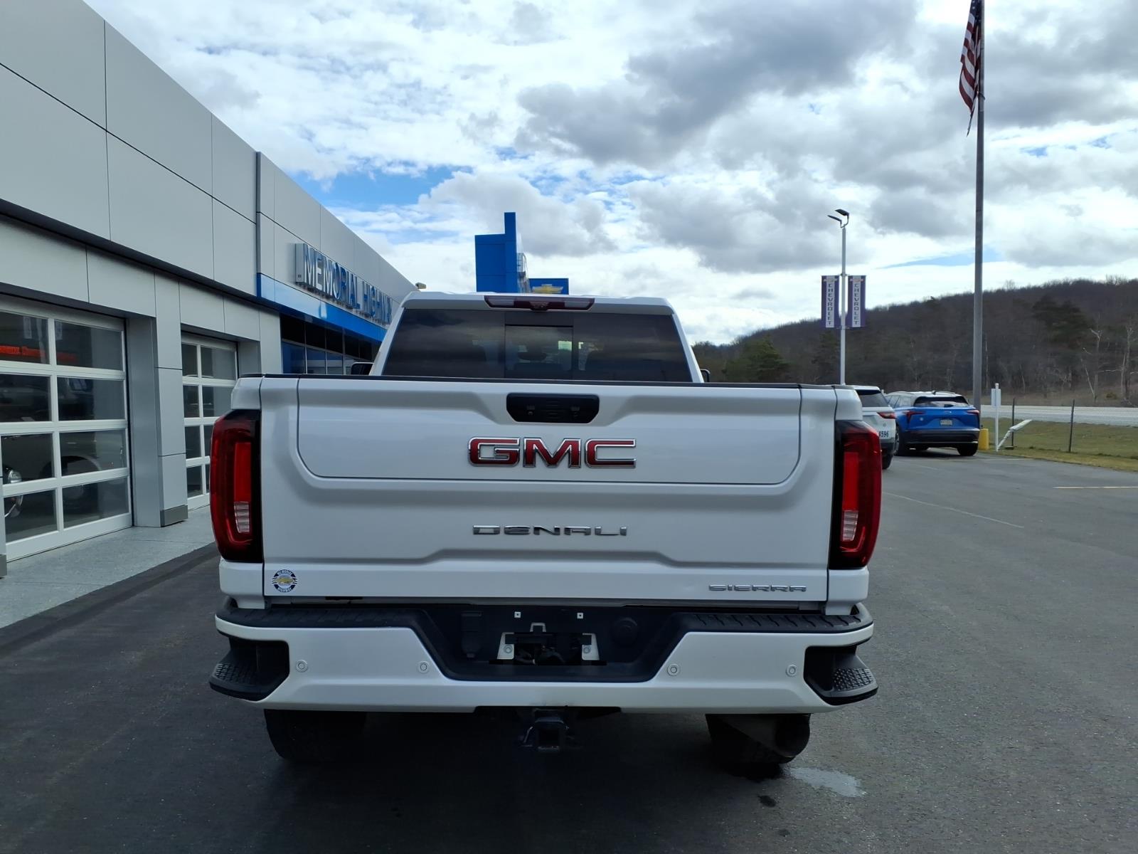 2022 GMC Sierra 2500HD Denali - 5