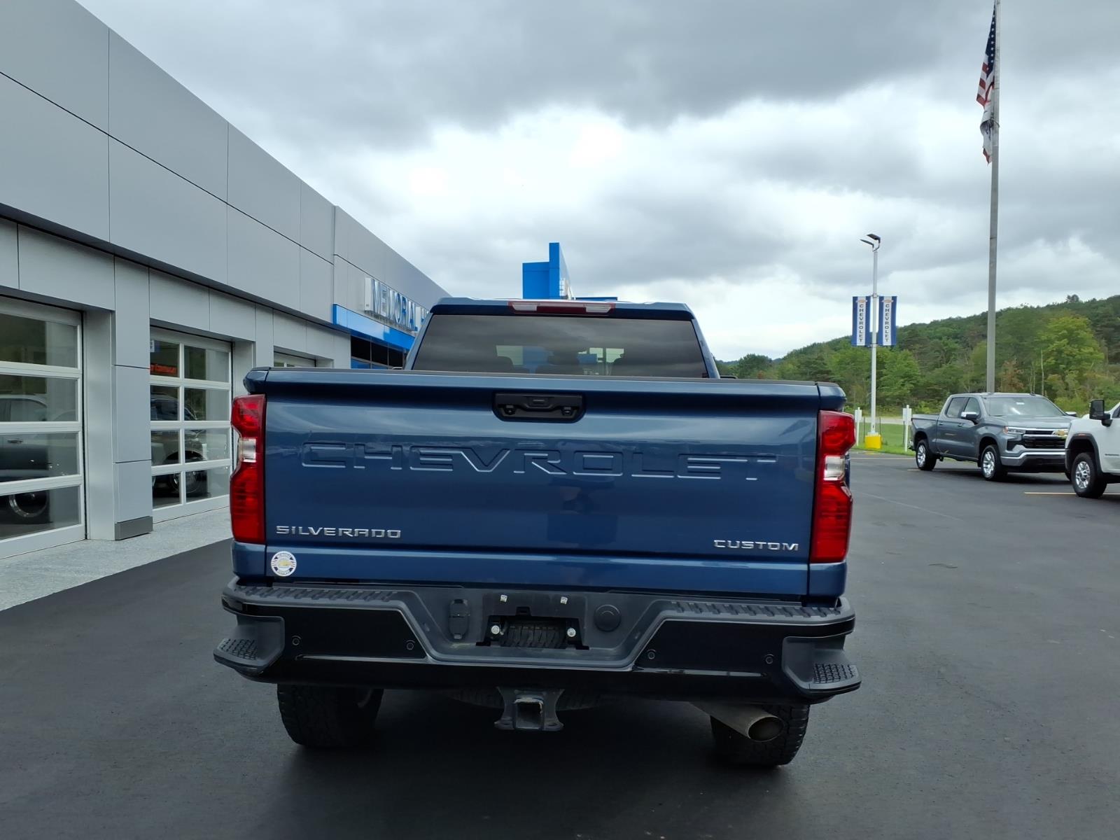 2025 Chevrolet Silverado 2500HD Custom - 5