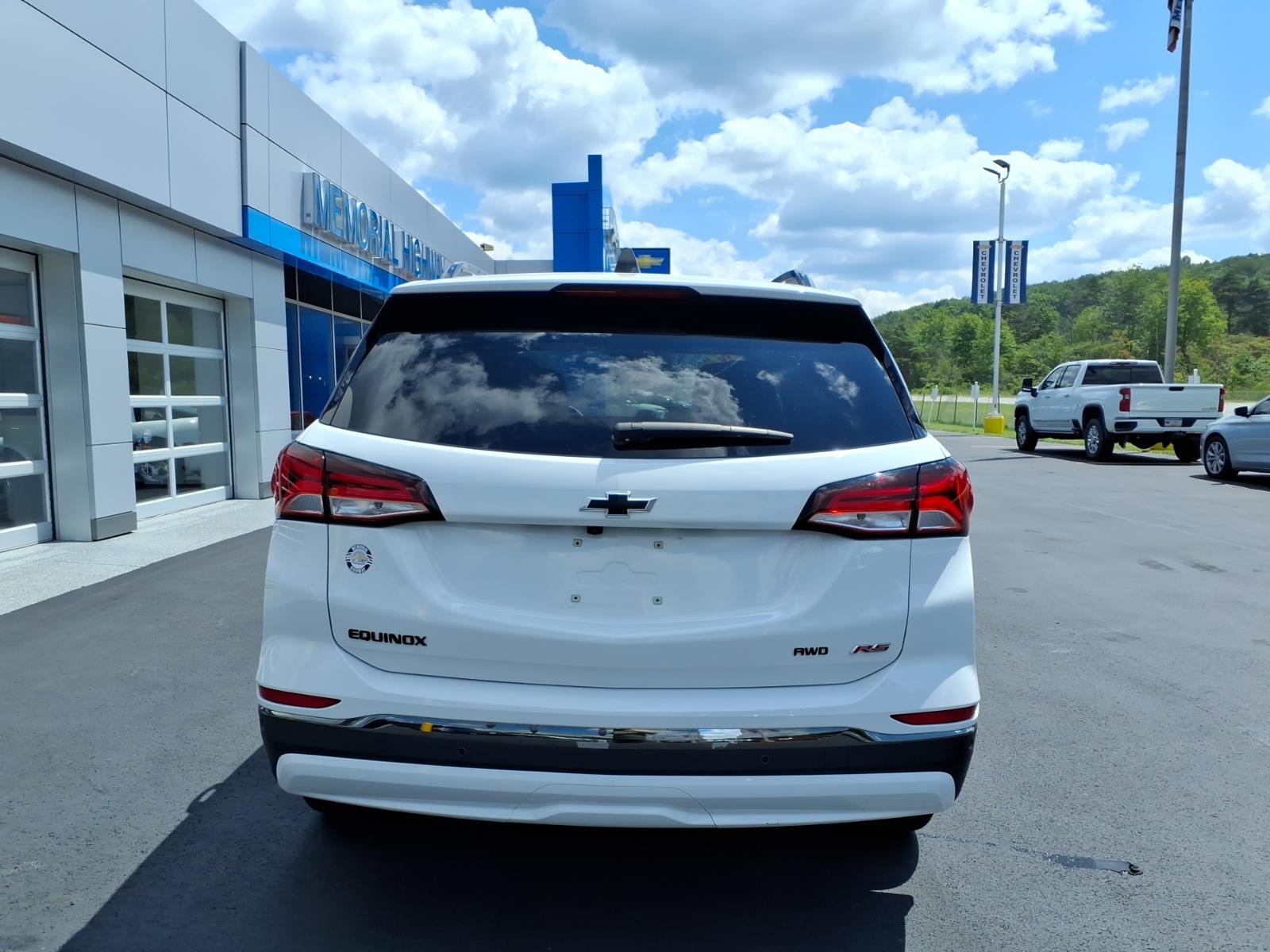2023 Chevrolet Equinox RS White at Memorial Highway Chevrolet