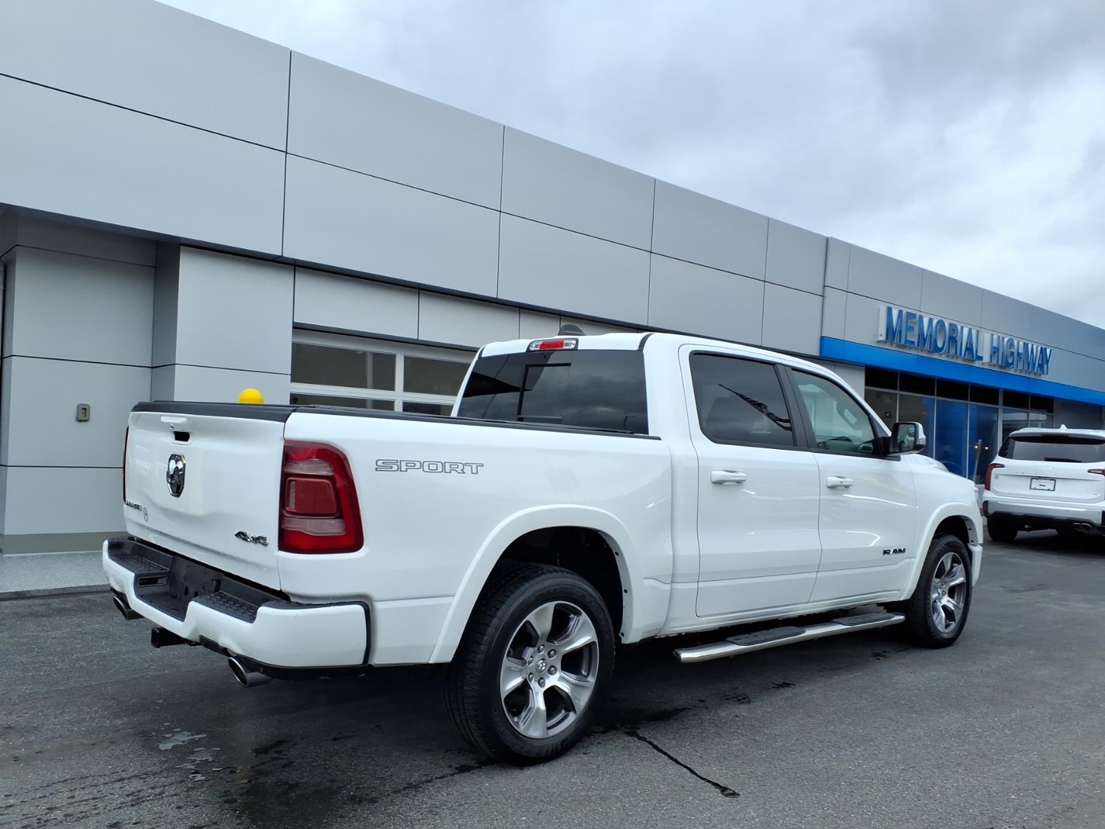 2020 RAM 1500 Laramie - 6