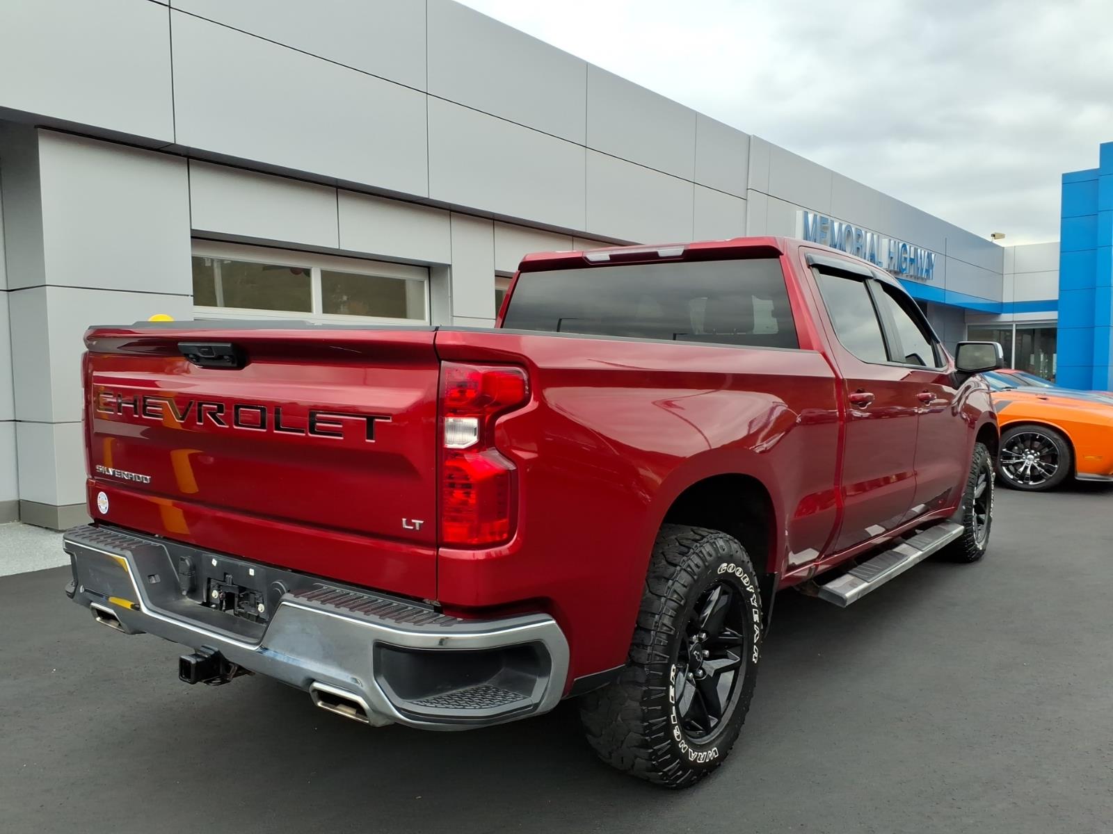2022 Chevrolet Silverado 1500 photo 7 of 25