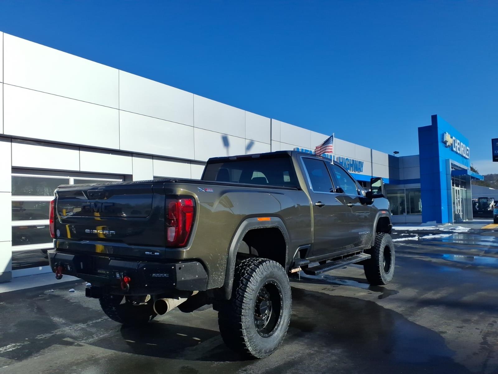 2023 GMC Sierra 2500HD SLE - 6