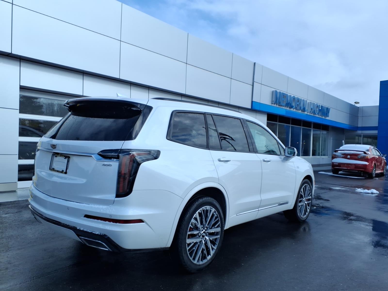 2024 Cadillac XT6 Sport - 6