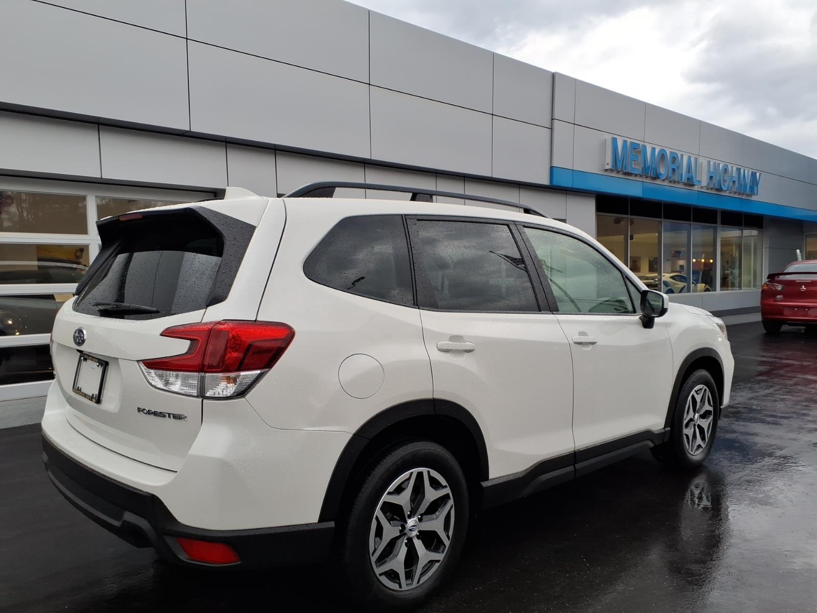 2021 Subaru Forester Premium - 6