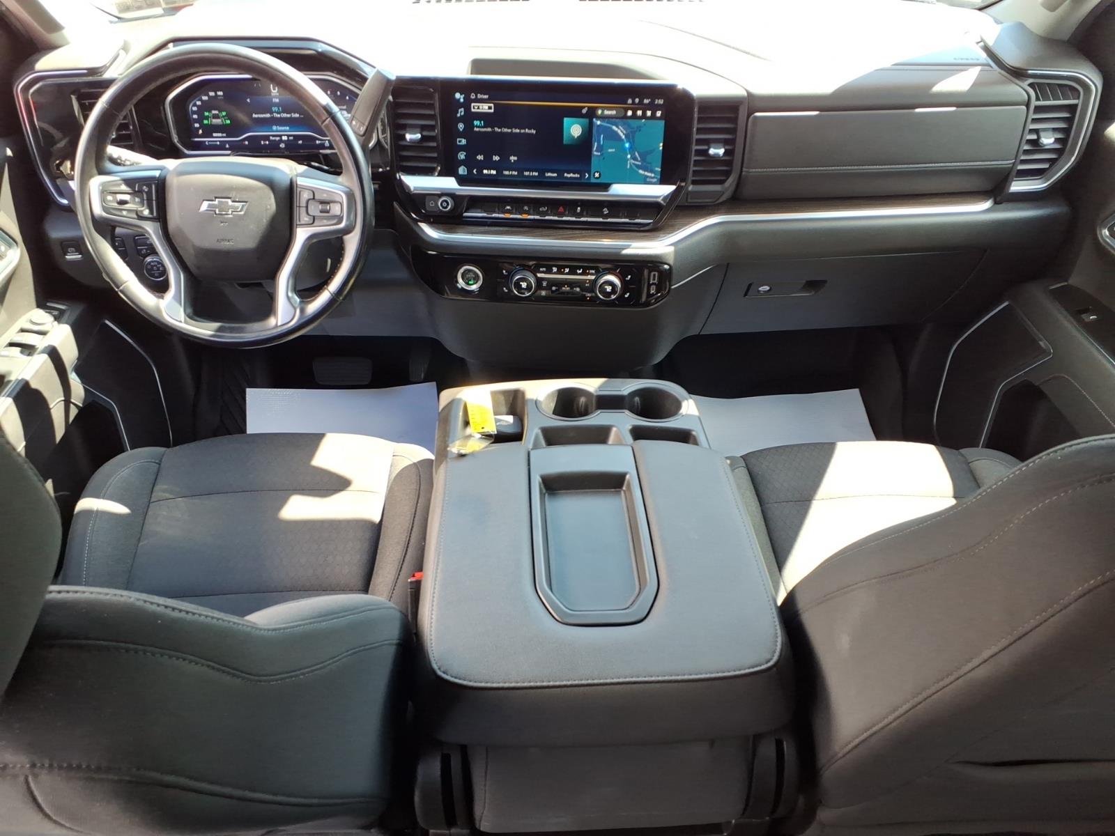2023 Chevrolet Silverado 1500 RST - 7