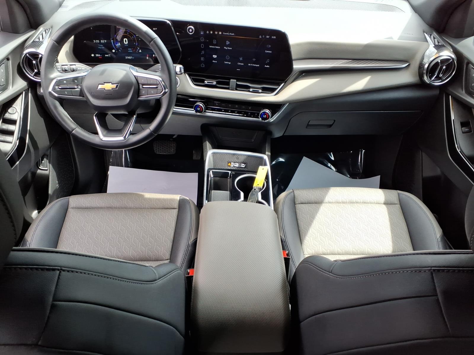 2025 Chevrolet Equinox LT Summit White at Team Chevrolet Buick GMC