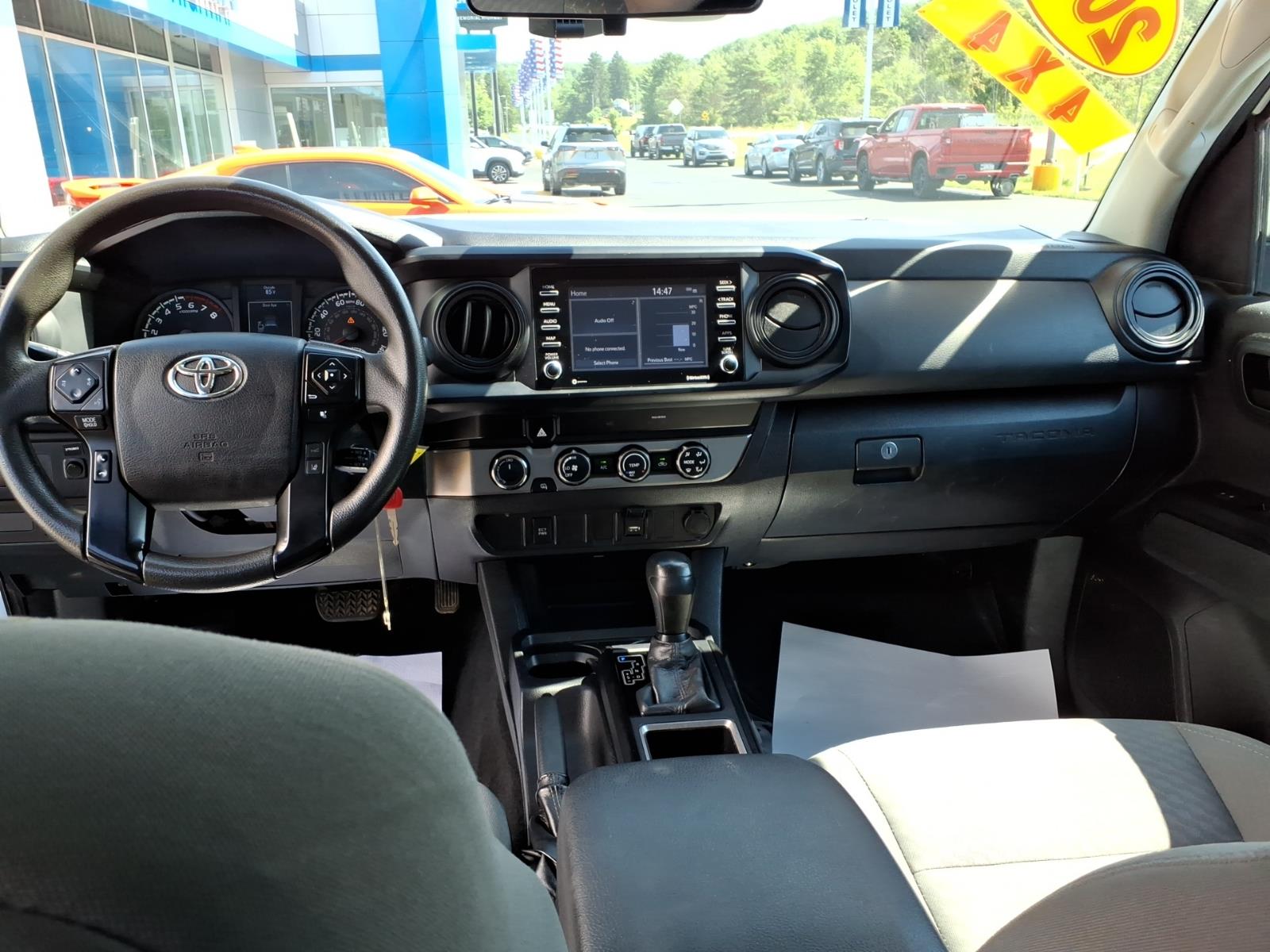 2022 Toyota Tacoma SR5 - 7