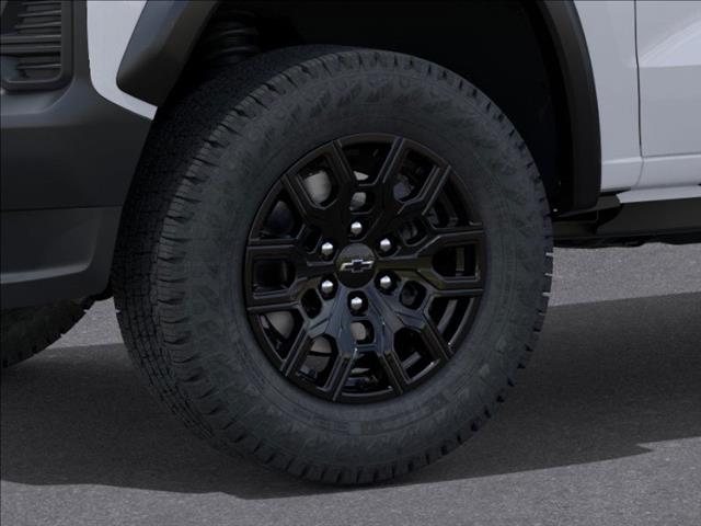 2026 Chevrolet Colorado Trail Boss Summit White Gaz at Memorial Highway Chevrolet