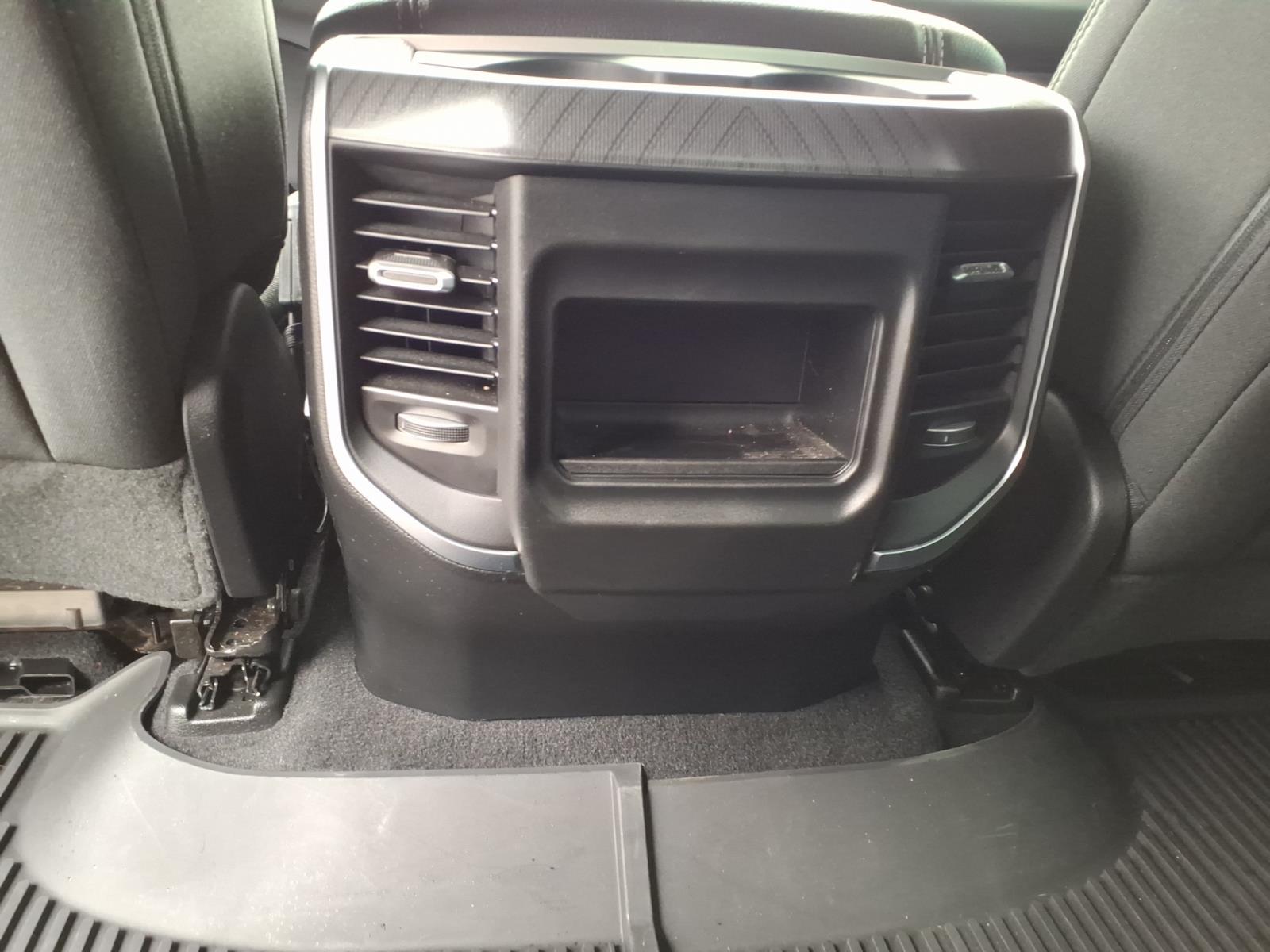 2025 RAM 1500 Big Horn - 8