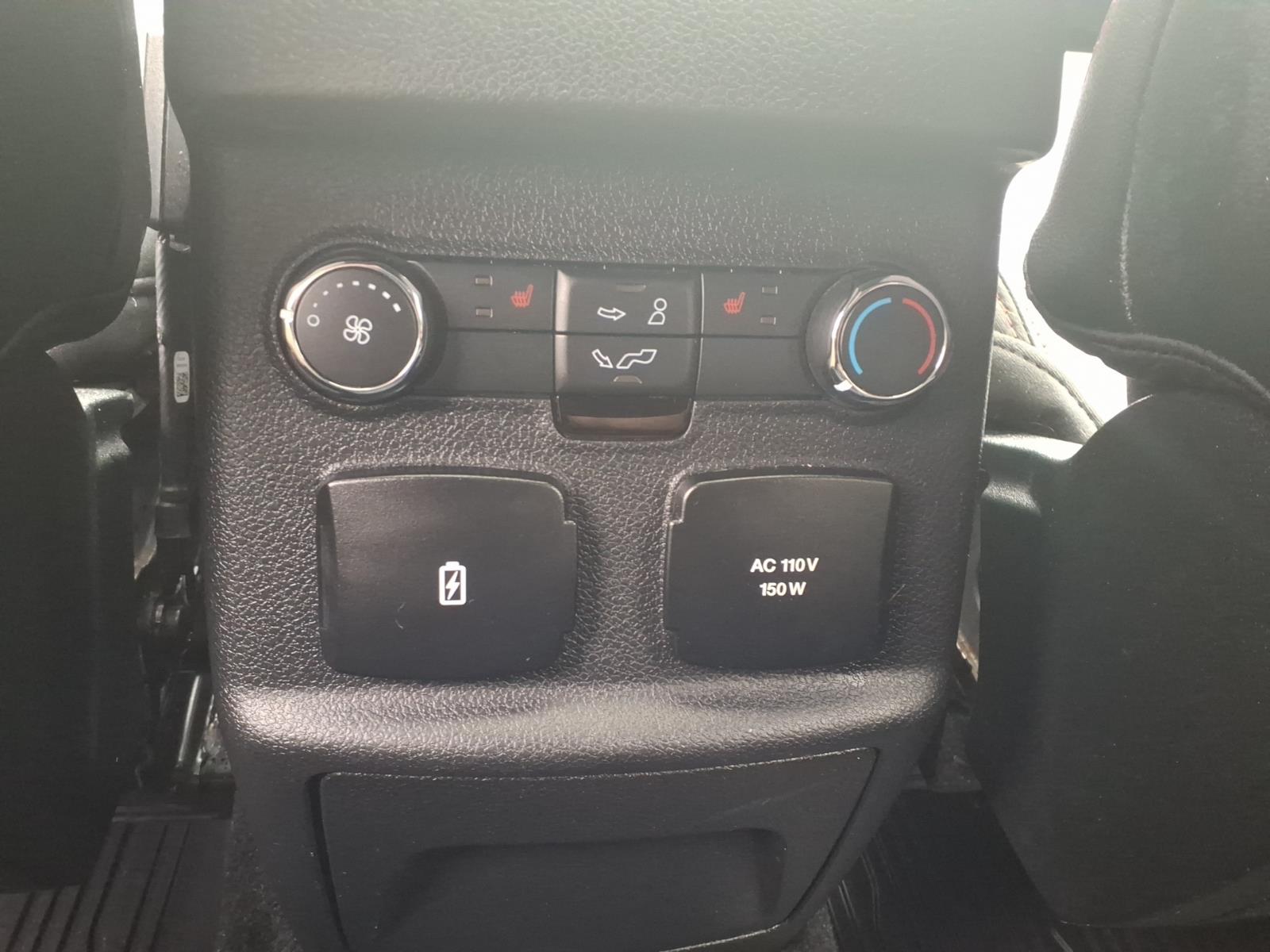 2019 Ford Explorer Sport - 8