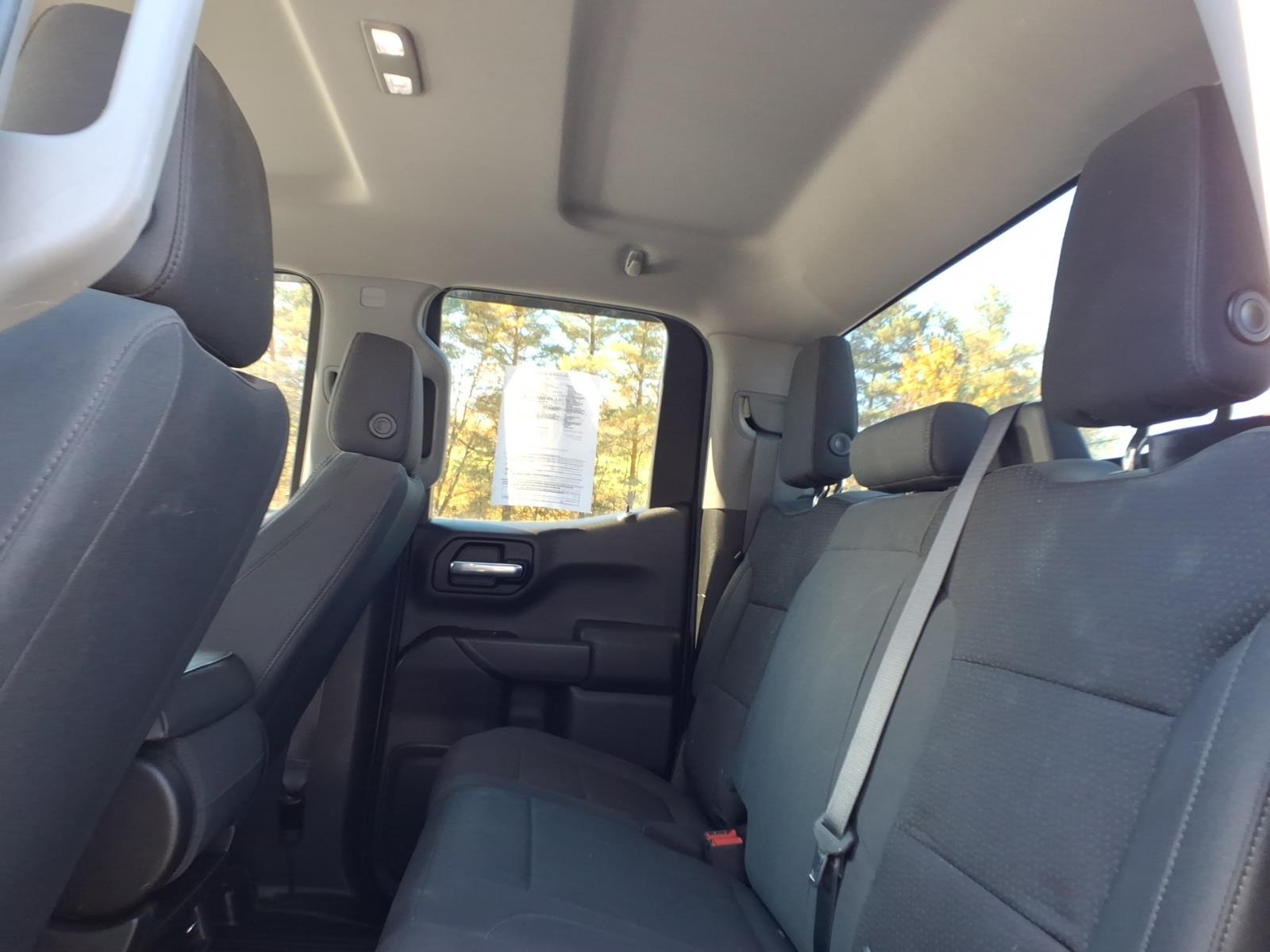 2019 Chevrolet Silverado 1500 photo 9 of 24
