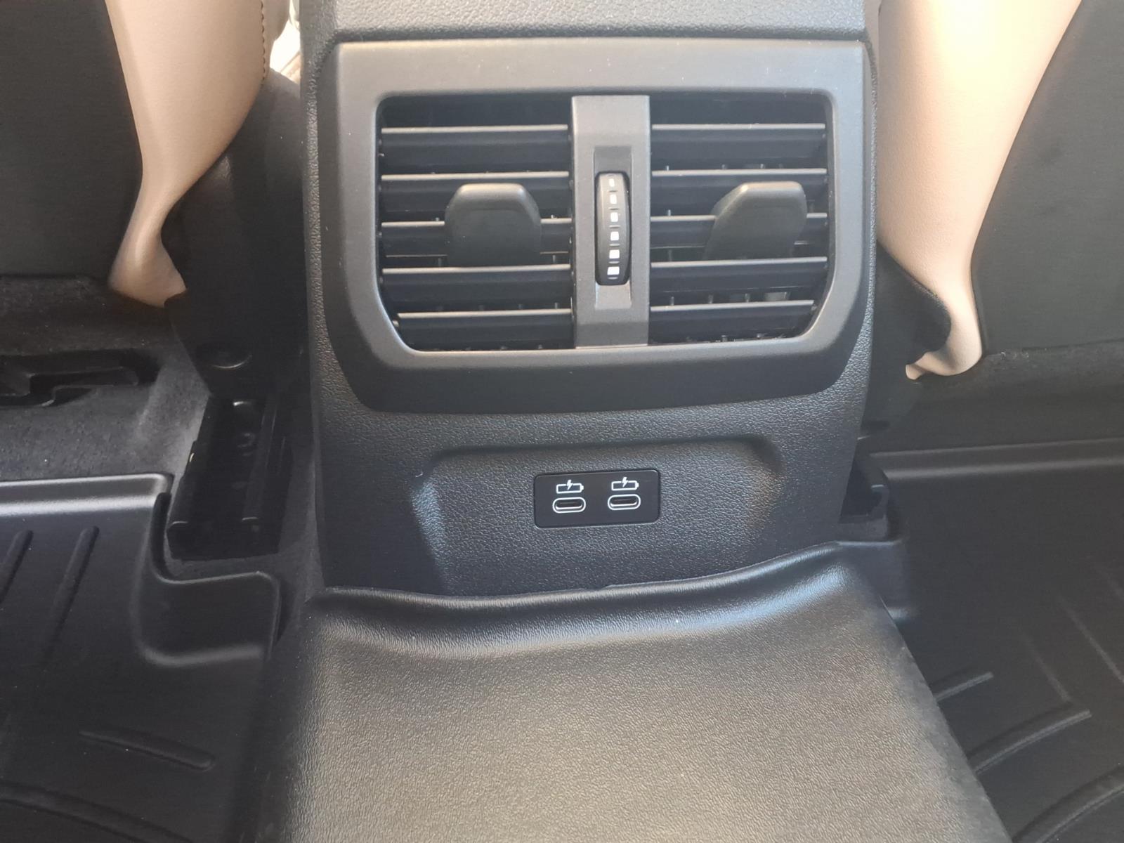2025 BMW 2 Series photo 9 of 27