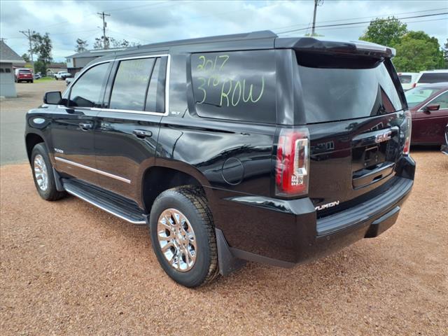 2017 GMC Yukon SLT - Photo 2