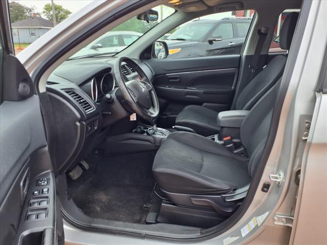 2015 Mitsubishi Outlander Sport ES - Photo 6