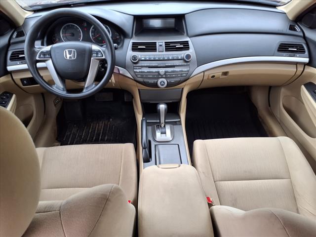 2012 Honda Accord LX - Photo 8