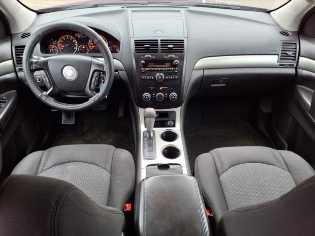2010 Saturn Outlook XE - Photo 8