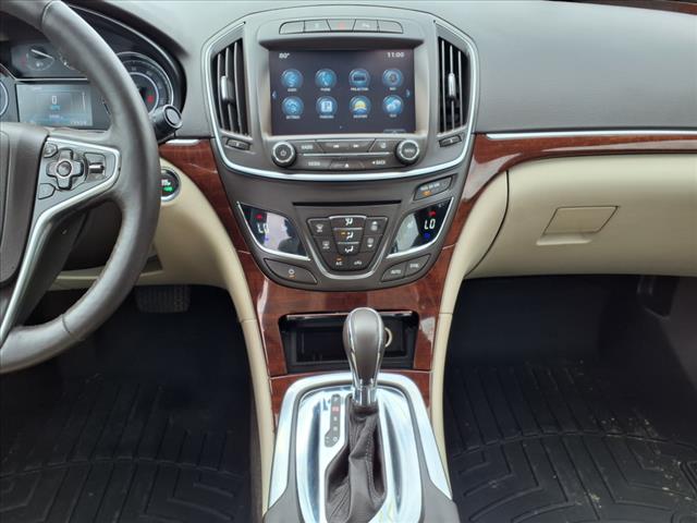 2017 Buick Regal Premium II - Photo 9